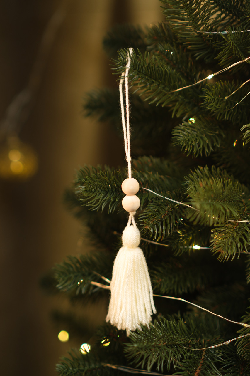Новорічна підвіска на ялинку в скандинавському стилі "китиця", фото 1