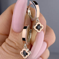 Срібні сережки-підвіски з золотими накладками з фіанітами (колір чорний) в формі конюшини (2,5) РН-184