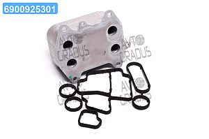 Радіатор масляний VW (вир-во Nissens) 90681