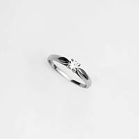 Серебряное кольцо с одним камнем