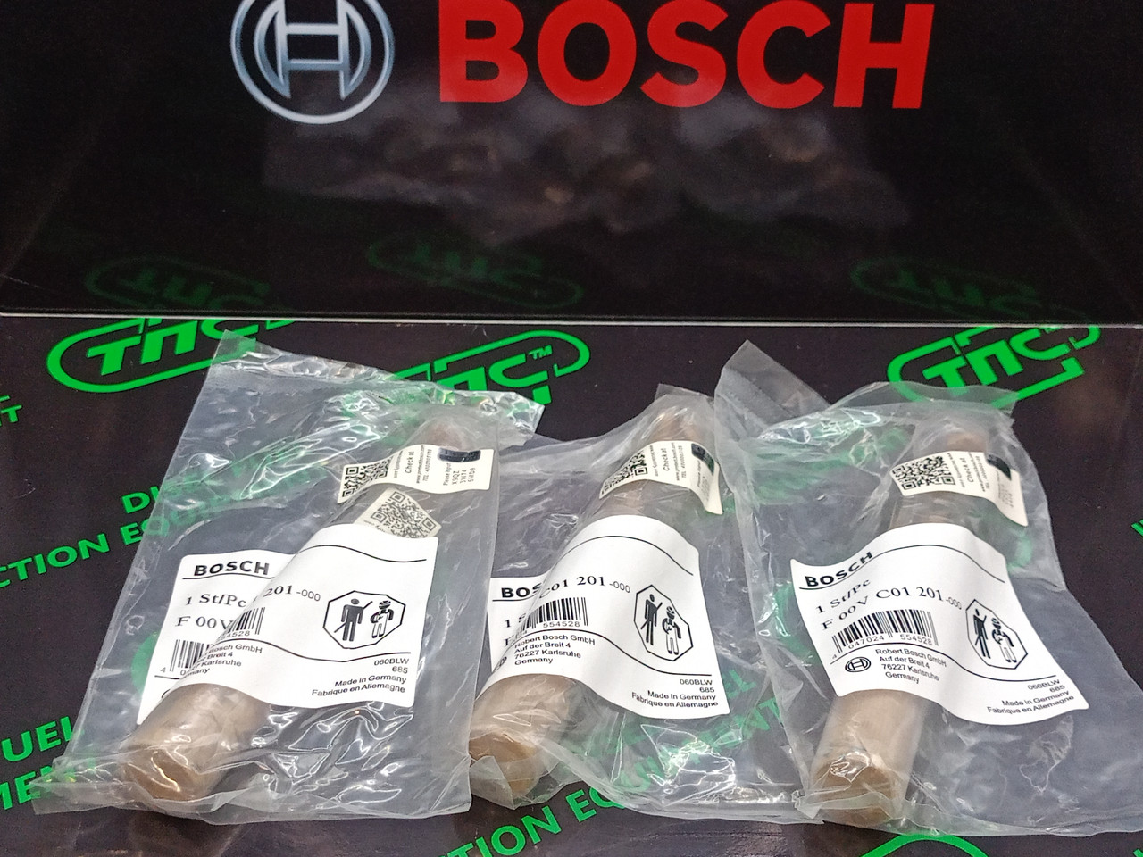 Клапан-мультиплікатор (зі штоком) F00VC01201 (F00VC45200) форсунки Bosch Fiat, IVECO, CITROEN CRI2-16 M2, фото 1