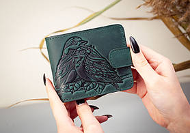 Жіночий шкіряний гаманець зелений з тисненням Пташки