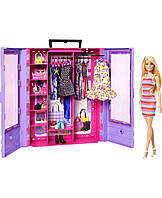 Игровой набор переносной шкаф чемодан с куклой Барби Barbie Fashionistas Ultimate Closet Portable with Doll