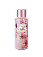 Парфюмированный спрей для тела Victoria's Secret Velvet Petals Cashmere 250 мл