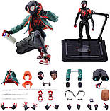 Людина-павук: Через всесвіт Пітер Паркер SV-Action Sentinel SV Super Heroes 16 см, фото 7