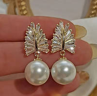 Елегантні позолочені сережки з перлами Перо