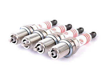 Свічки запалювання ВАЗ 2110, 2111, 2112 (16 кл.) (аналог Brisk DR15YC и NGK BCPR6ES) AURORA