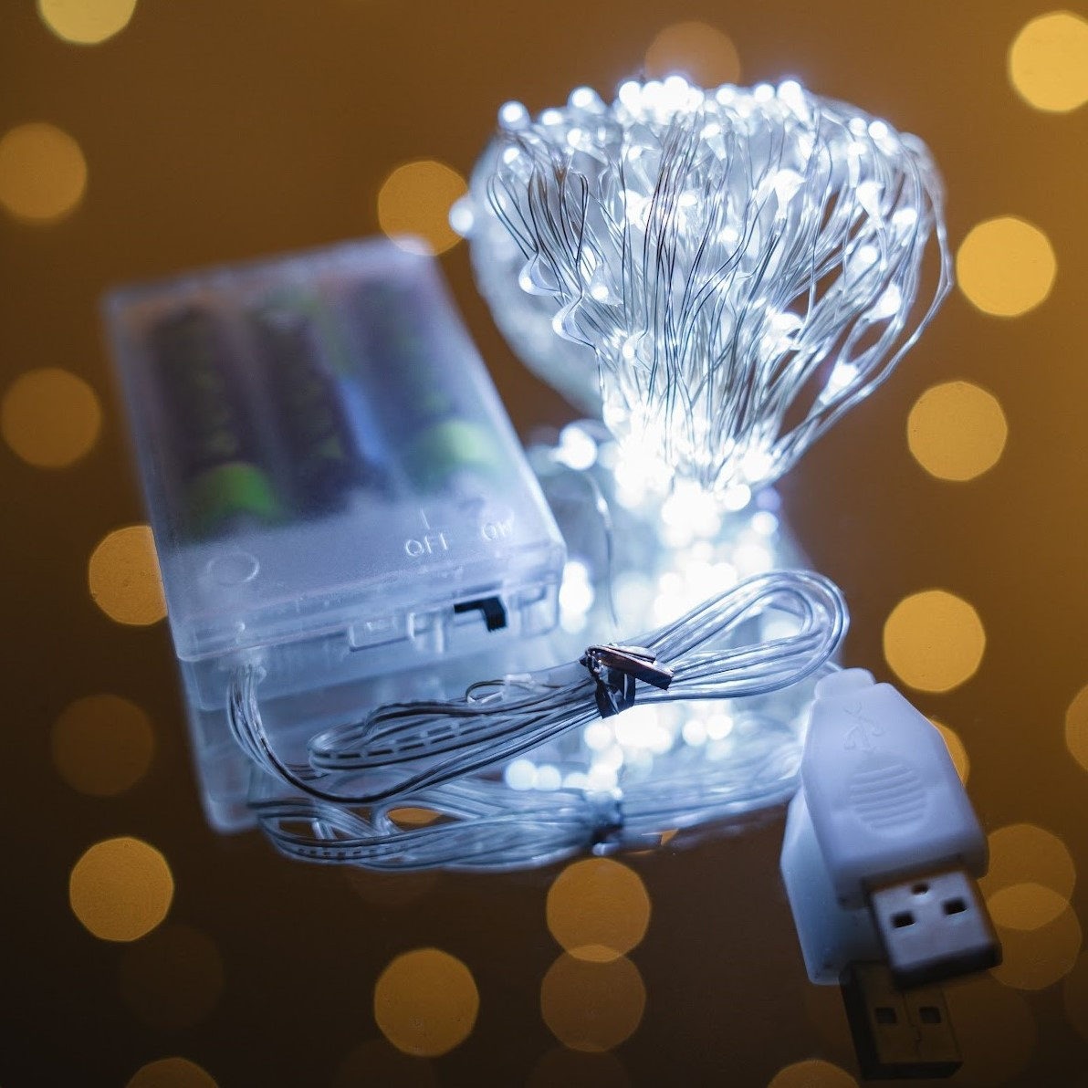Світлодіодна Гірлянда Нитка Роса 10м 100led на батарейках холодний-білий Cold white