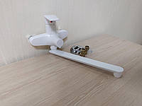 Пластиковый смеситель для ванны и душа с длинным поворотным гусаком SW Oscar 006 euro White
