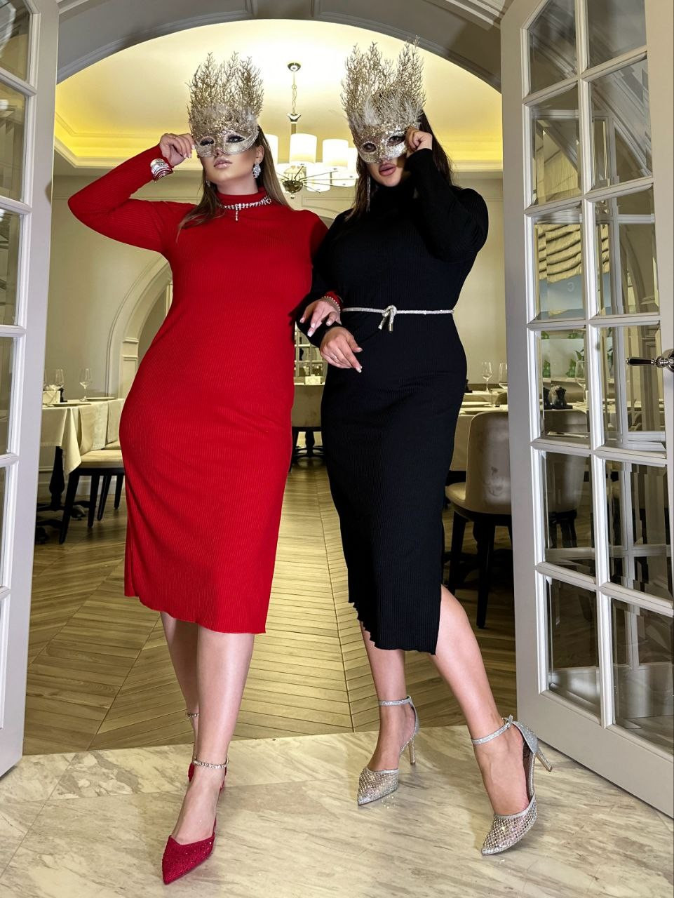 Класична приталена сукня сукня з високим горлом та розрізом Розміри 50-52, 54-56, 58-60 (8720), фото 1