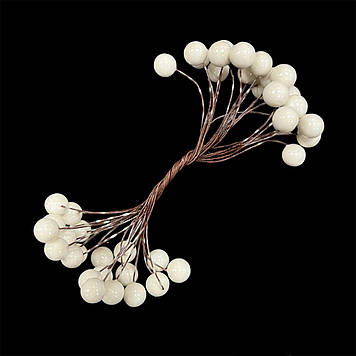 Гілочка штучної калини для декору колір білий