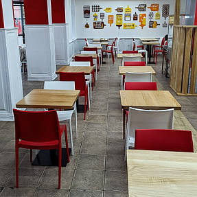 Фудкорт "Домашня редакція" м. Кам'янець-Подільський 5