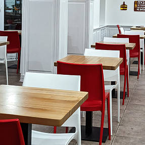 Фудкорт "Домашня редакція" м. Кам'янець-Подільський 15