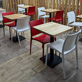 Фудкорт "Домашня редакція" м. Кам'янець-Подільський 16