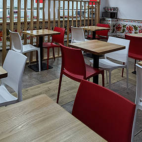 Фудкорт "Домашня редакція" м. Кам'янець-Подільський 17