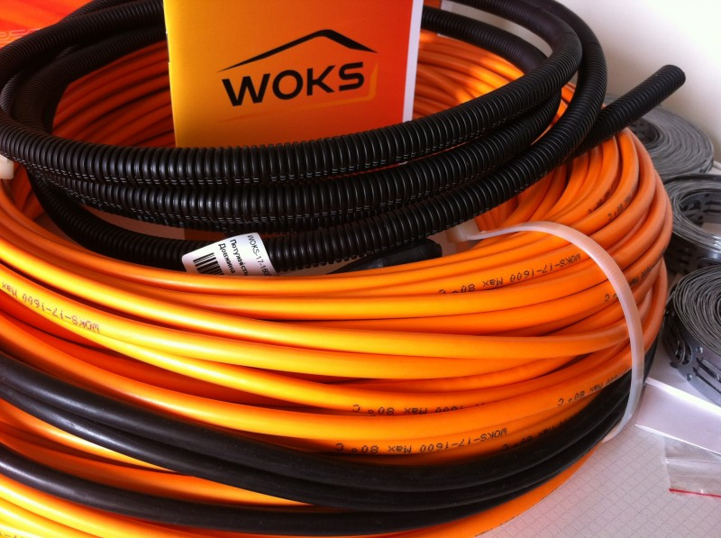 Тонкий нагрівальний кабель під плитку Woks-10