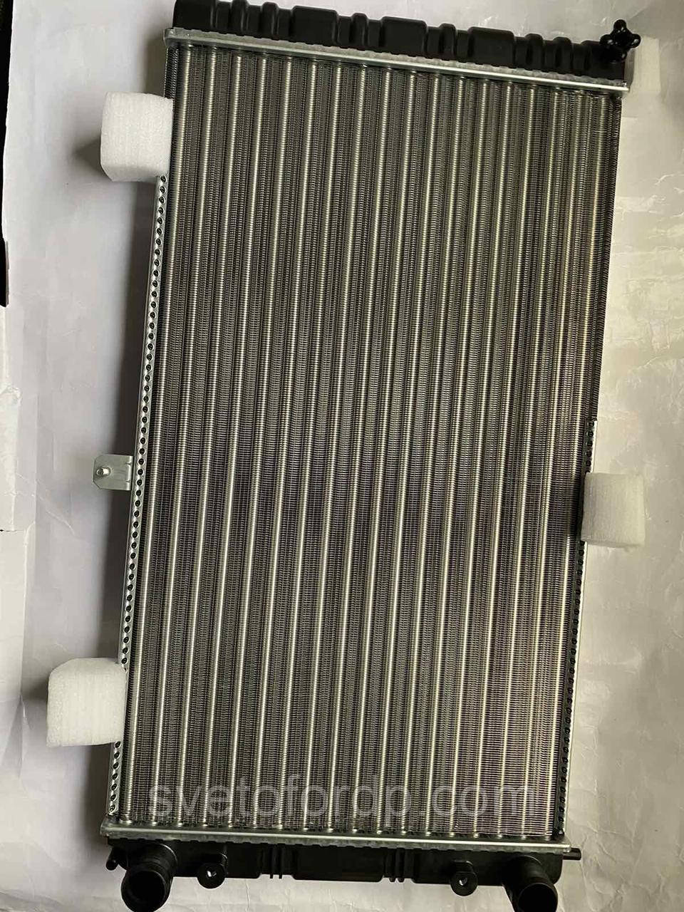 Радіатор охолодження ВАЗ 2170-72 Пріора, 2170-1301012, CARWAY, фото 1