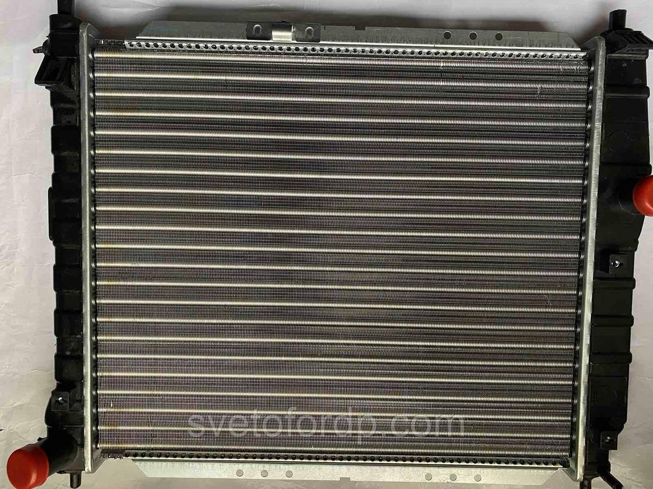 Радіатор охолодження Aveo 1.5, 1.6 (МКПП) H = 415, L = 600 алюмініево-паяний 96536525 Корея, фото 1