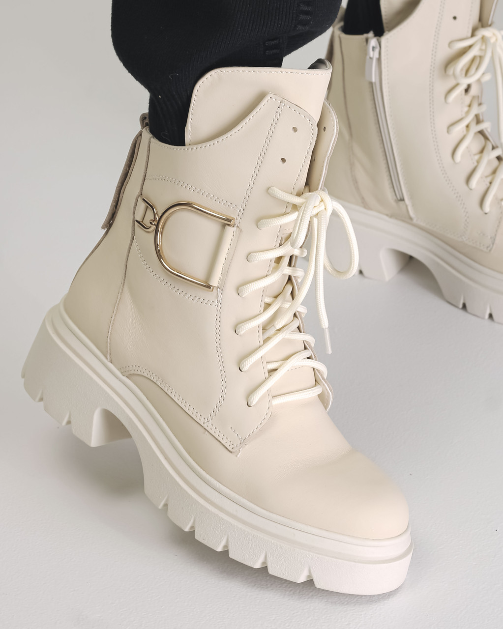 Черевики зимові Teona 411 38 молочна шкіра 36