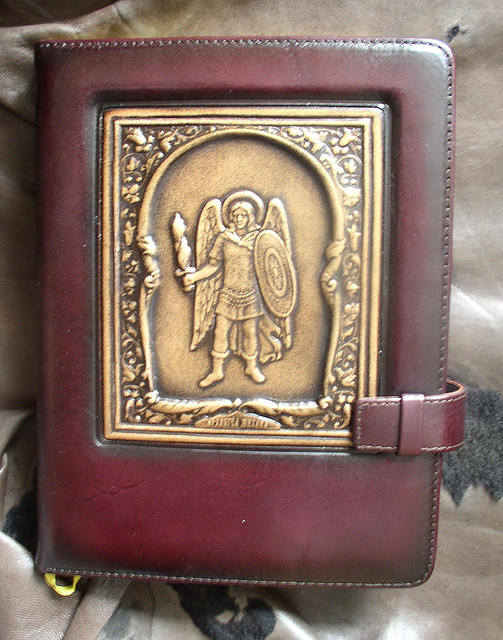 Шкіряний блокнот "Архангел Михаїл" бордовий, фото 1