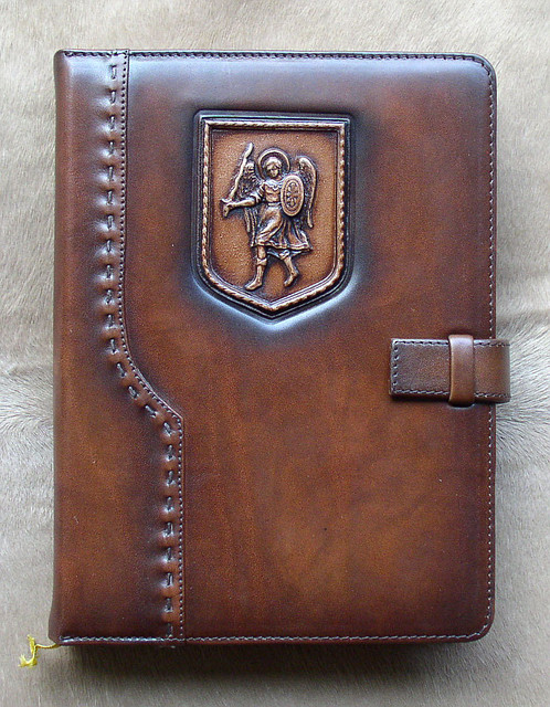 Шкіряний блокнот "Архангел Михаїл"  коричневий, фото 1