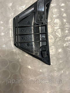 Кліпса ущільнювача задніх правих дверей Mazda CX-5 KF 2017- б/у