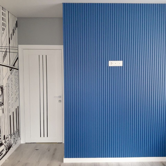 Стінові рейкові панелі під фарбування. Стінові панелі синім кольором