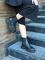 Челси женские кожаные черного цвета на черной подошве зимние