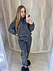 Флісовий теплий жіночий костюм Bella Belluci худі та штани зі стразами S-XL (тринитка на флісі Туреччина) сірий, фото 3