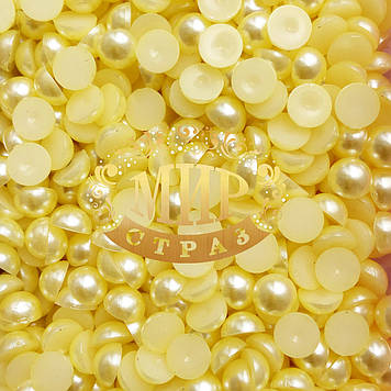 Напівперли  Lt.Yellow 4 мм (100 шт.)