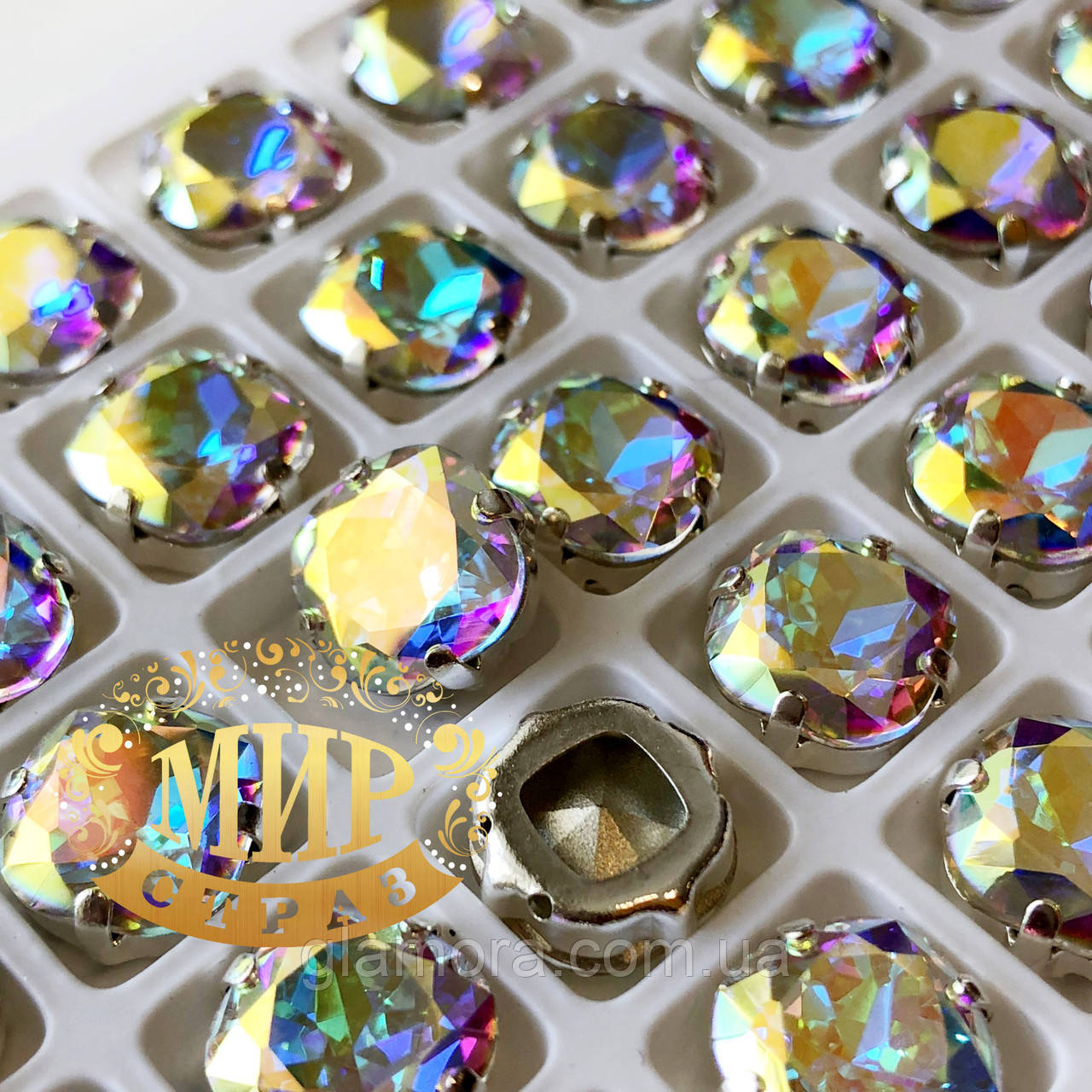 М'який квадрат у срібних ланцюгах, колір Crystal AB Lux, 10 мм, 1 шт.
