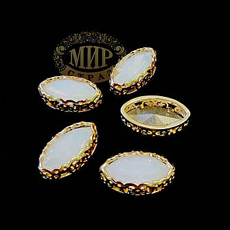 Човники в ажурній оправі