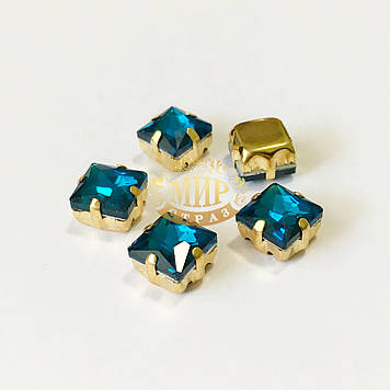 Квадрати в золотих ланцюгах 8х8 мм, колір Blue Zircon