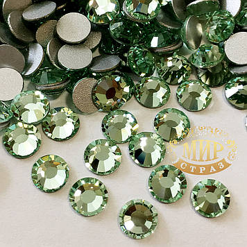 Стрази Преціозу Chrysolite (нетермо)  ss16 (3.8-4mm)