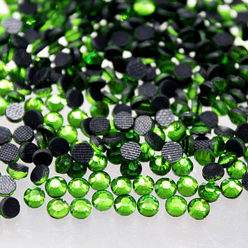 Crystalline економ Hotfix Green ss16 (4mm). Паковання 100 шт.