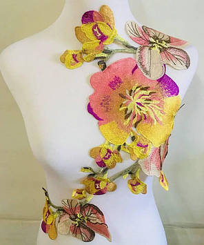 Мереживний фрагмент квітковий Yellow, 57x29 см, 1 шт.