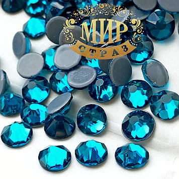 Стразики Xirius Crystals, колір Blue Zircon ss20 термо (4.6-4.8mm), 100 шт.