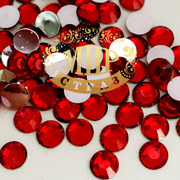 Камені економкласу LT Siam ss16(4 мм).Цина за 100 шт.