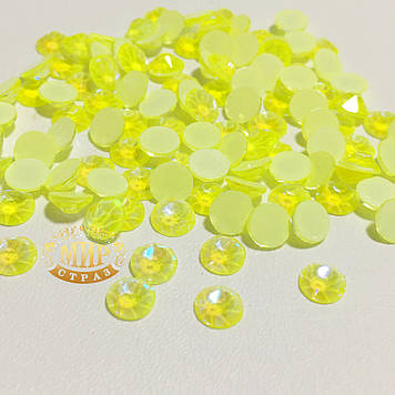Стрази Xirius Crystals, Neon Yellow AB, ss16 (3,8-4 мм), 100 шт.