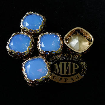 Стрази в ажурних золотих ланцюгах Люкс, 12 мм, М'який квадрат, колір Blue Opal, 1 шт.