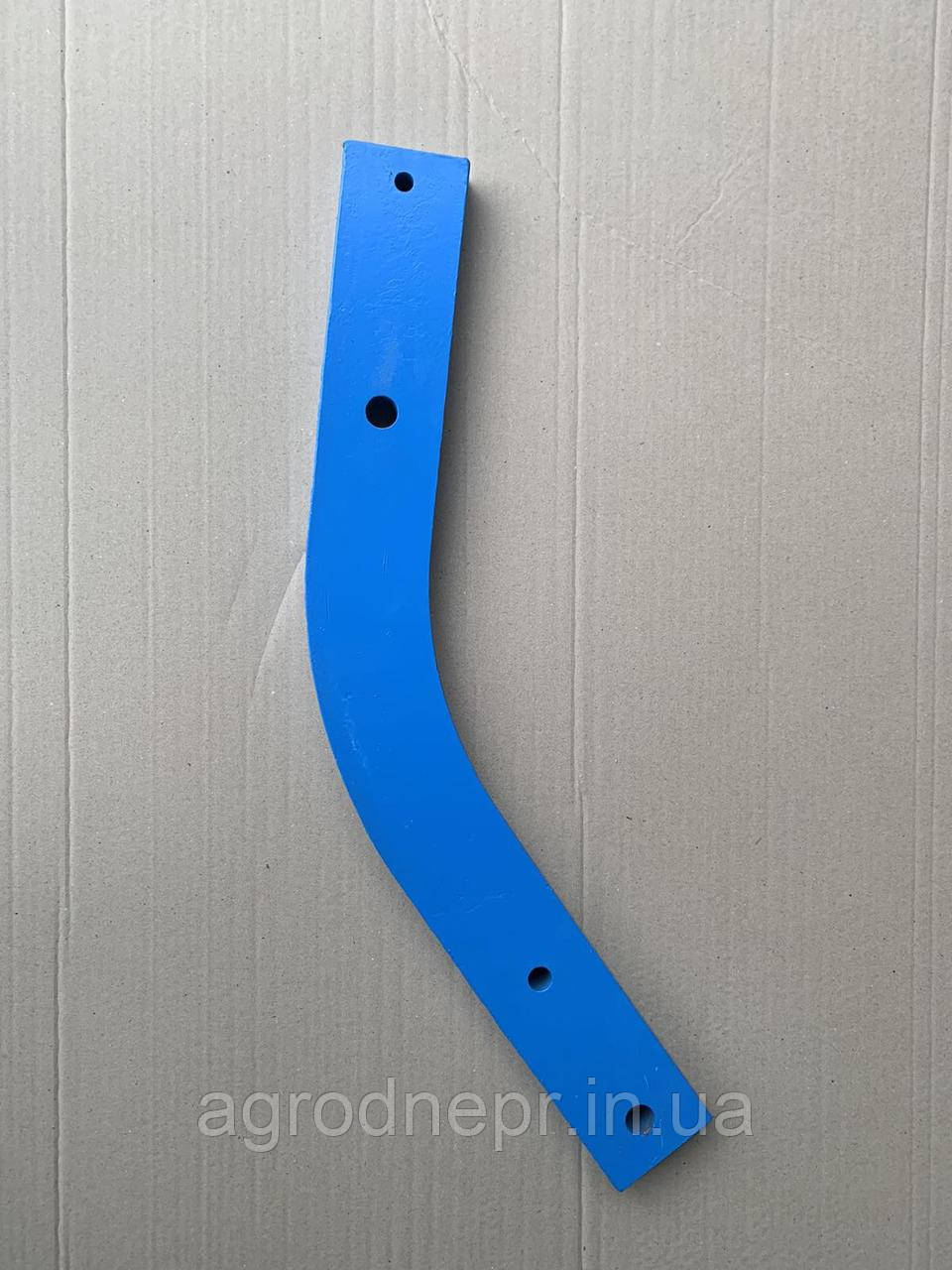4645001 Стійка корпуса плуга Lemken 80x30x707 R800