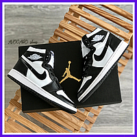 Кроссовки женские Nike Air Jordan Retro 1 black white / Найк Джордан Ретро 1 черно-белые