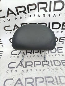 Підголівник Mercedes-Benz