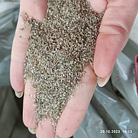 Песок кварцевый сухий чистый 0.4-0.6 см под заказ