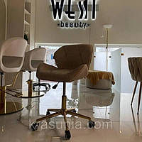 West beauty, Коломия 3