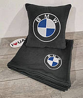 Подушка та плед в машину з вишитим логотипом BMW
