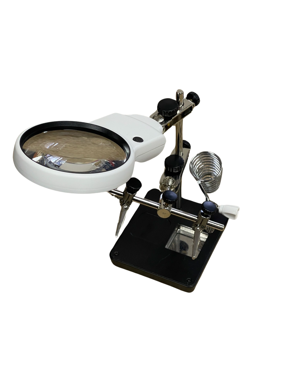 Третья рука Magnifier MG16129-AC1 с подсветкой, 3.5X 90мм + 5.25X 20мм с подставкой под паяльник - фото 2 - id-p2021546955