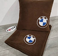 Автомобільний плед і подушка з вишивкою логотипу "BMW"