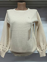Нарядный женский свитер с камешками на рукавах 46/48 размера