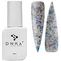База цветная DNKa Cover №044 Funny Молочный с кусочками яркой фиолетовой, синей и золотой потальи, 12 мл.